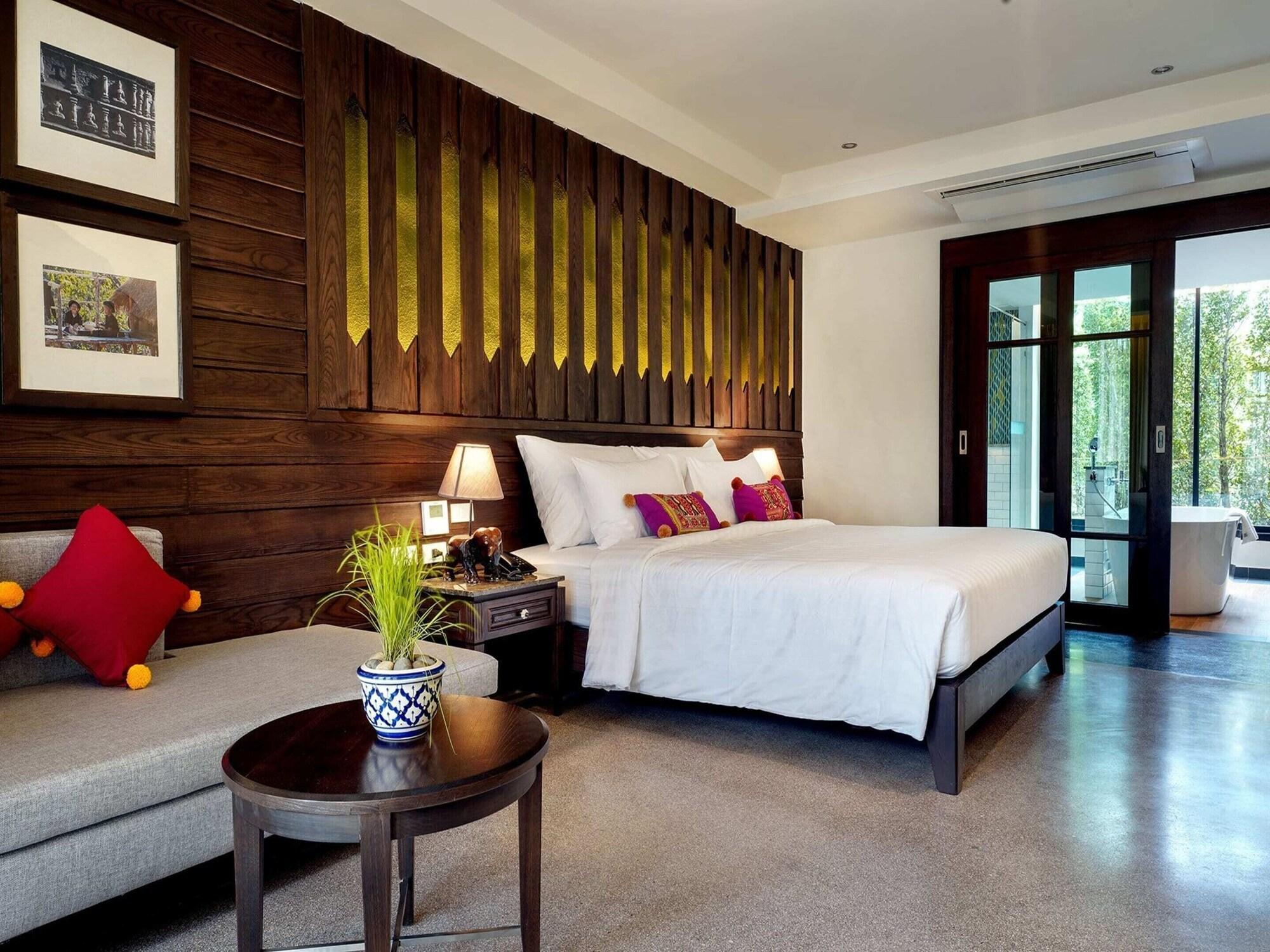 Smile Lanna Hotel Chiang Mai Exterior photo Deluxe Pool Access